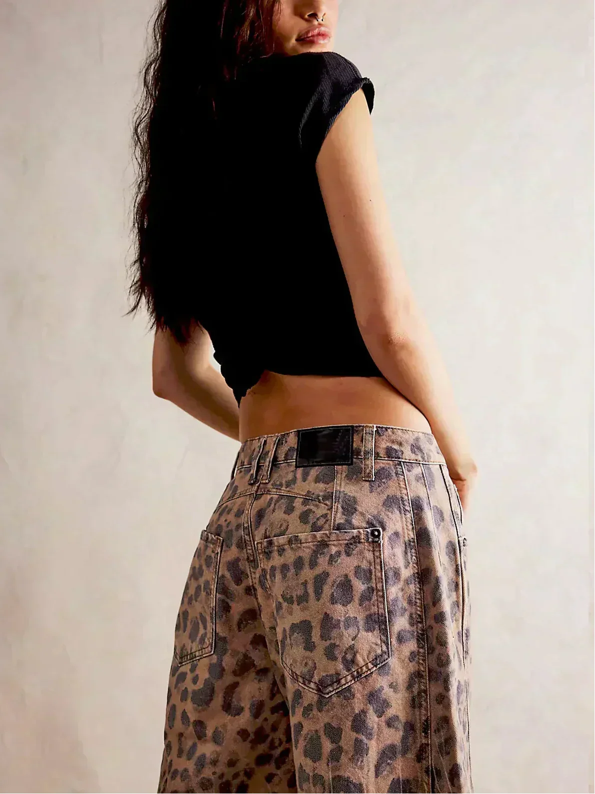 Wide-Leg Leopard Pattern Denim Trousers