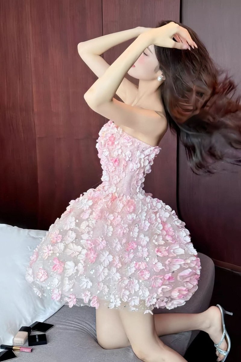 Strapless Floral Appliqué Mini Cocktail Dress