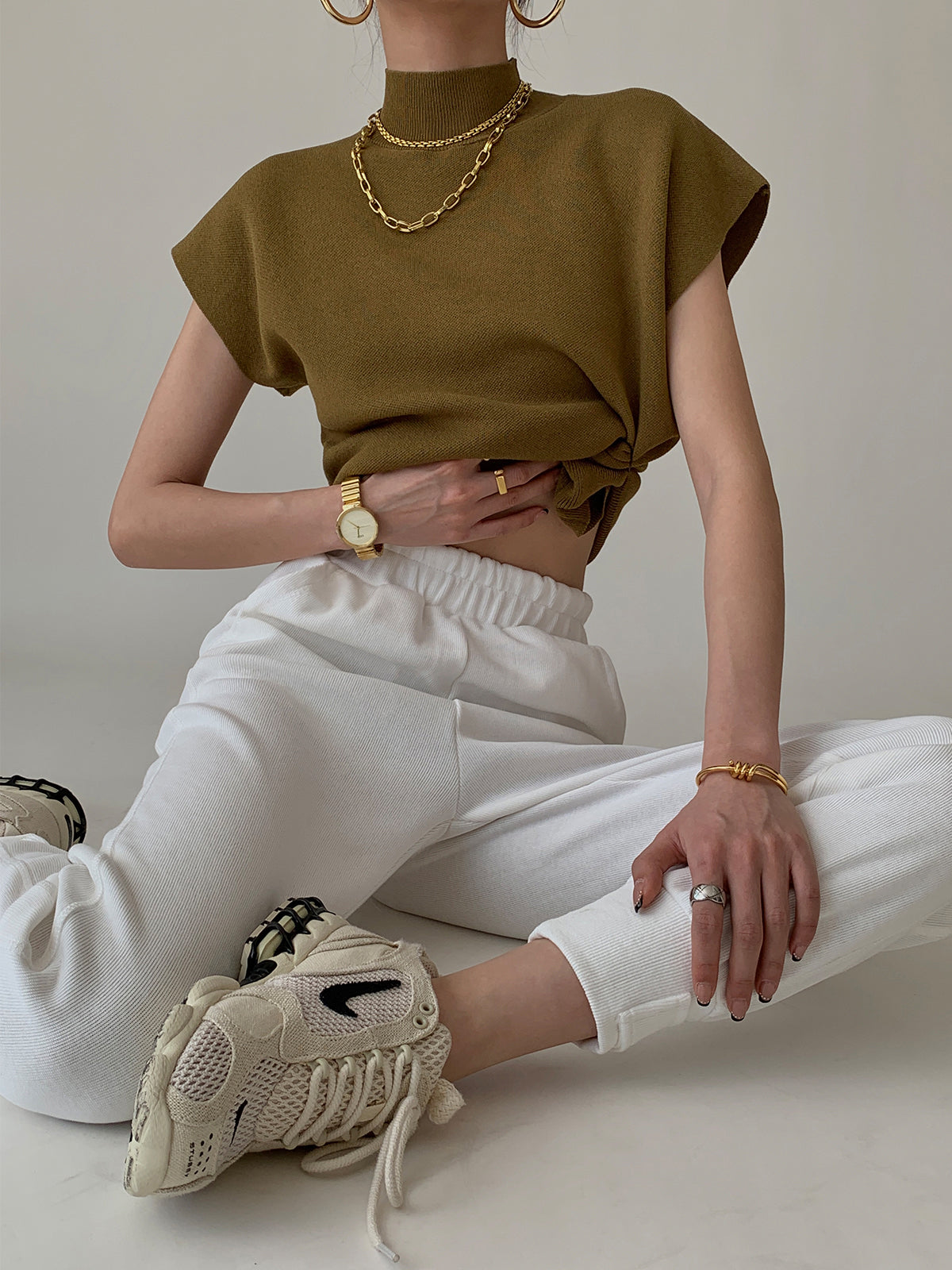Women's High-Neck Short Sleeve Minimalist Top