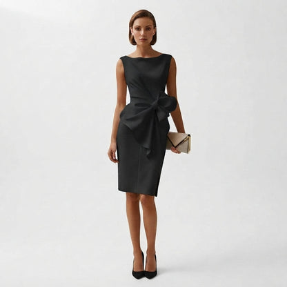 Sophisticated Midi Dress with Bow Accent